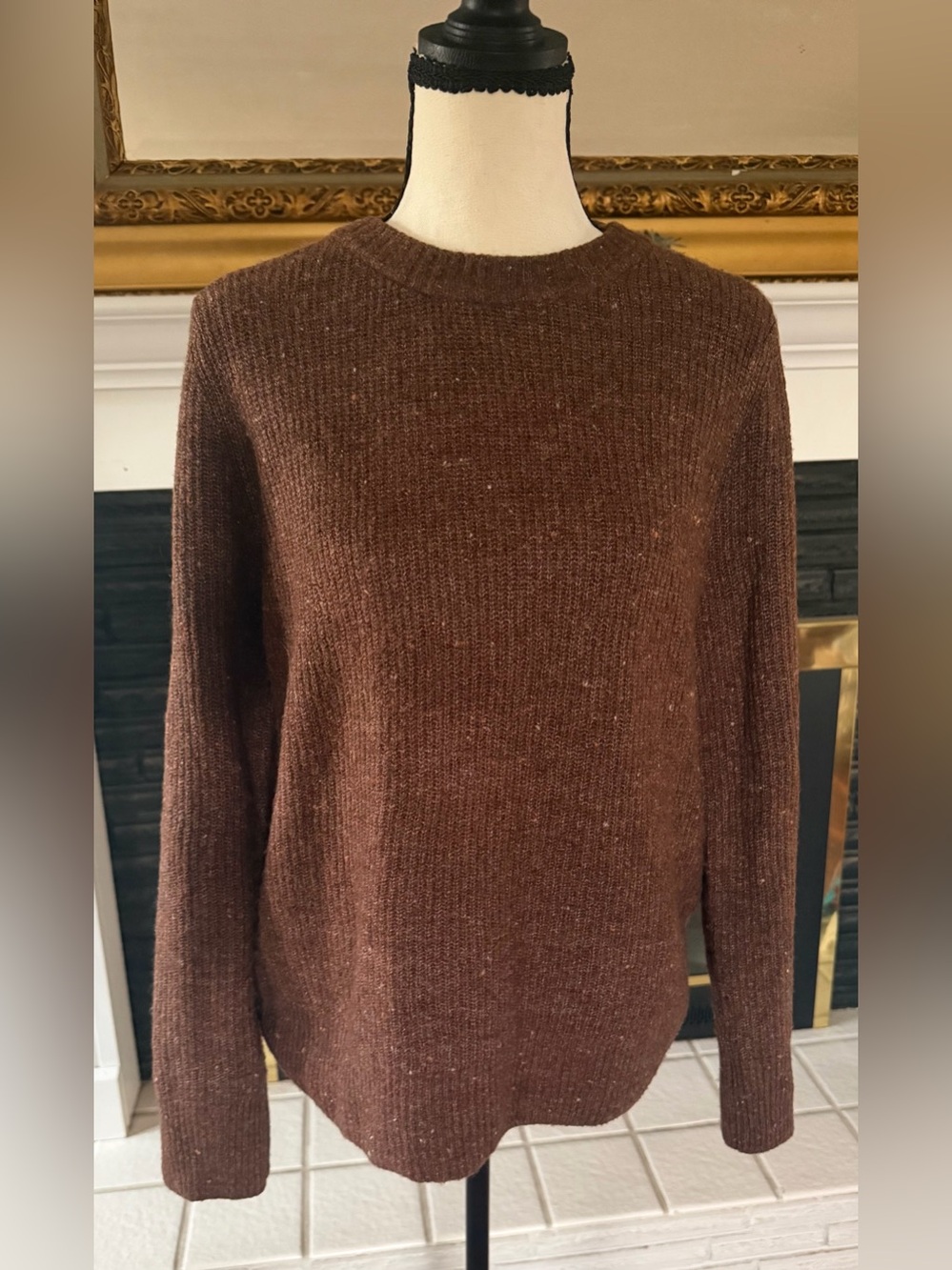 Old Navy Women’s Chocolate Brown Crewneck Sweater